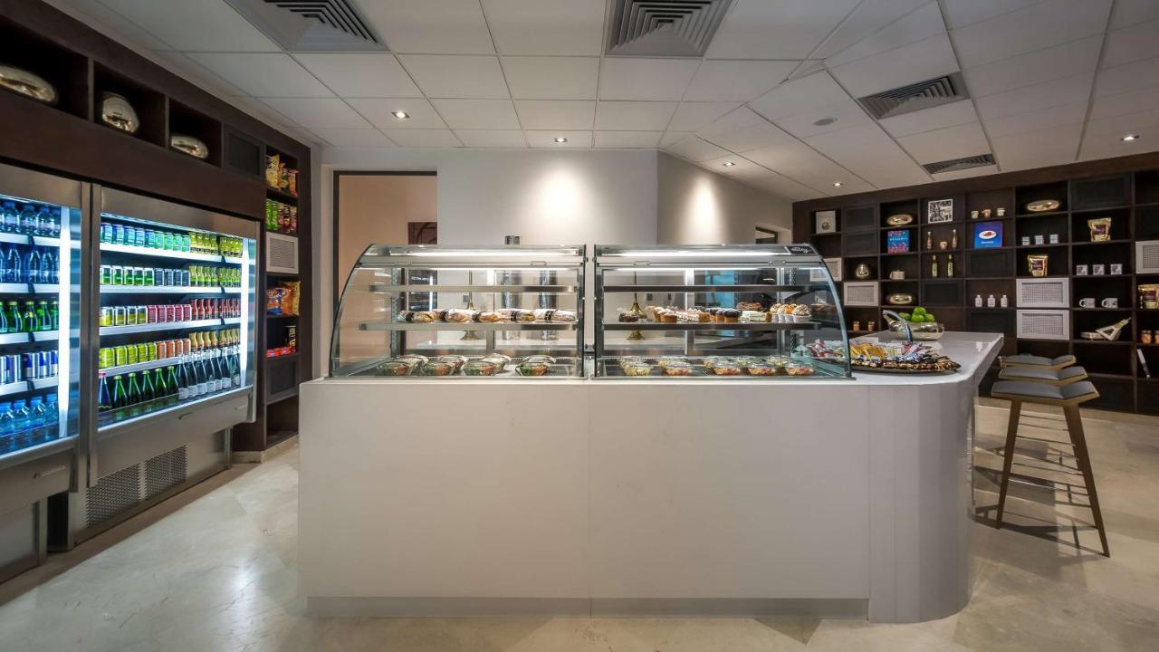 하얏트 플레이스 타가주트 베이 호텔 외부 사진 The Café at the British Library