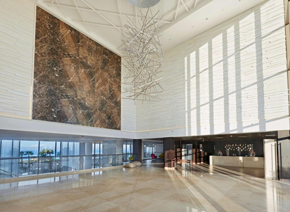 하얏트 플레이스 타가주트 베이 호텔 외부 사진 The lobby of the hotel